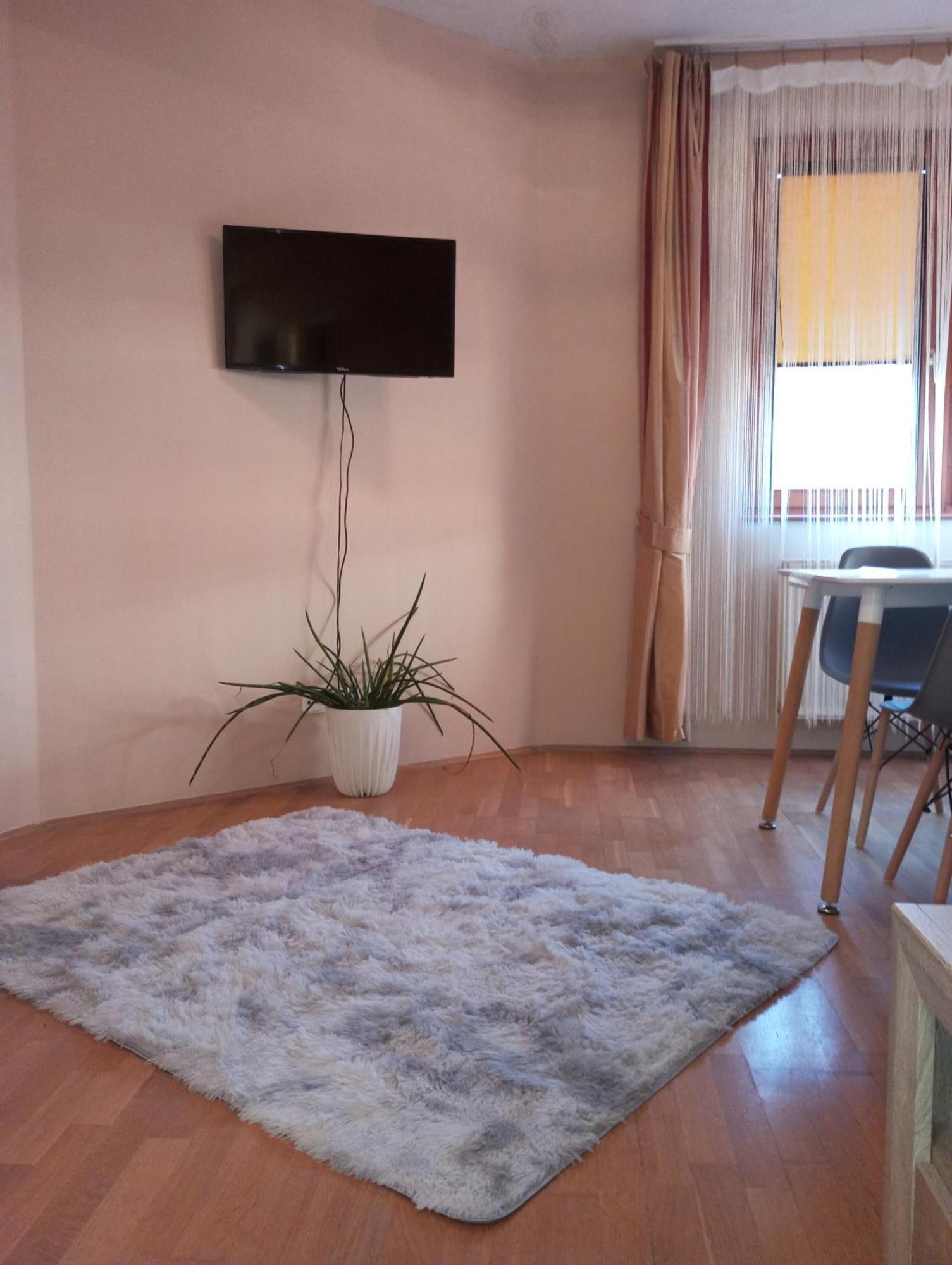Zen Apartman Budakalász Exterior foto